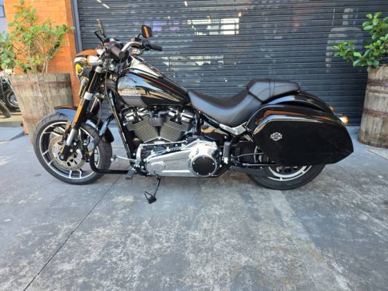 HARLEY-DAVIDSON SPORT GLIDE 